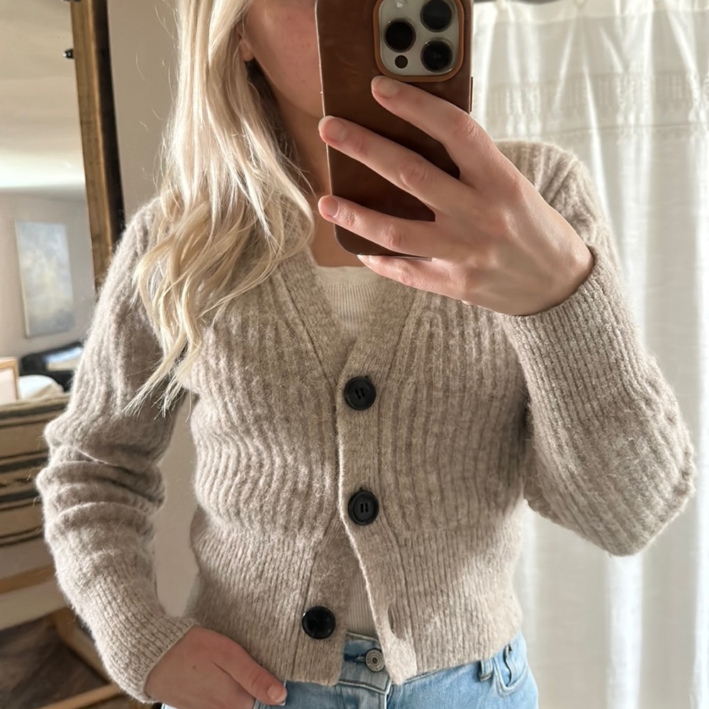 & Other Stories Oatmeal Taupe Rib Knit Cardigan